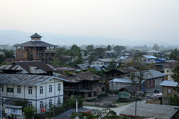 Image showing ASIA MYANMAR INLE LAKE NYAUNGSHWN CITY