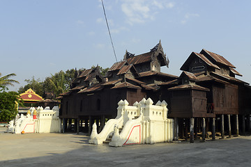 Image showing ASIA MYANMAR NYAUNGSHWE PAGODA