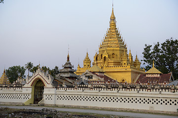 Image showing ASIA MYANMAR INLE LAKE NYAUNGSHWN PAGODA