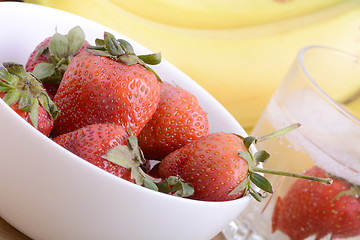 Image showing healthy strawberry with fruits