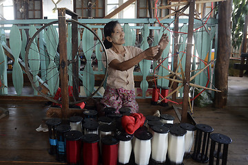 Image showing ASIA MYANMAR NYAUNGSHWE WEAVING FACTORY