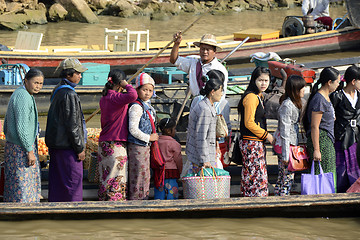 Image showing ASIA MYANMAR NYAUNGSHWE WEAVING FACTORY