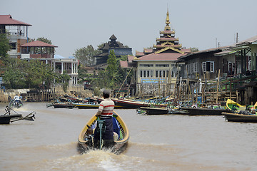 Image showing ASIA MYANMAR NYAUNGSHWE WEAVING FACTORY