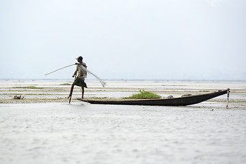 Image showing ASIA MYANMAR NYAUNGSHWE INLE LAKE