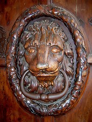 Image showing lion knocker