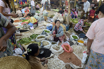 Image showing ASIA MYANMAR NYAUNGSHWE WEAVING FACTORY