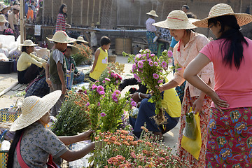 Image showing ASIA MYANMAR NYAUNGSHWE  MARKET