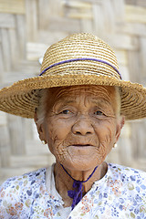 Image showing ASIA MYANMAR NYAUNGSHWE WOMEN