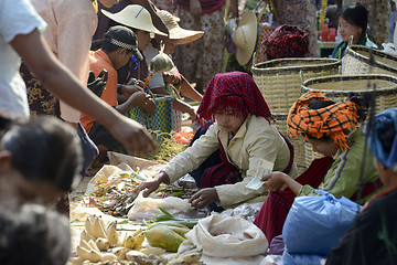 Image showing ASIA MYANMAR NYAUNGSHWE  MARKET