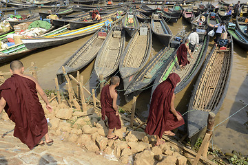 Image showing ASIA MYANMAR NYAUNGSHWE INLE LAKE