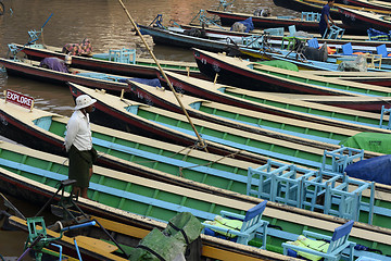 Image showing ASIA MYANMAR NYAUNGSHWE WEAVING FACTORY