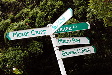 Image showing New Zealand street signs.