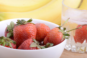 Image showing healthy strawberry with fruits