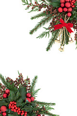 Image showing Christmas Bell and Bauble Border