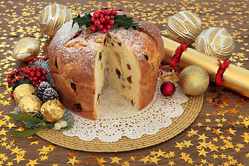 Image showing Panettone Christmas Cake