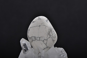 Image showing Howlite on rock crystal