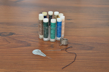 Image showing Needle, thread and threader