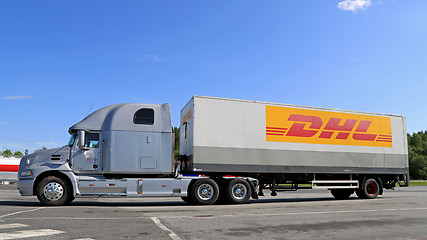 Image showing Grey Mack Vision Semi Truck Parked