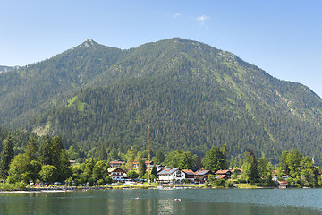 Image showing View to Walchensee and Herzogstand