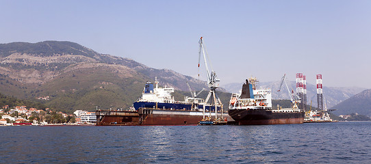 Image showing seaport  