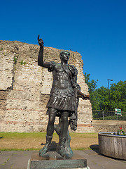 Image showing Trajan statue in London