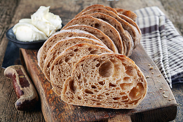 Image showing sliced bread