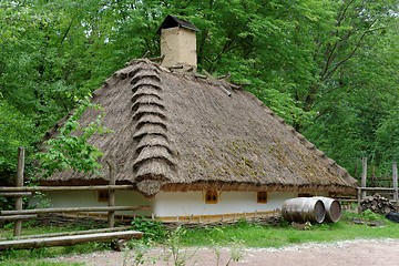 Image showing Farmer's house under the thatch roof in open air museum, Kiev, Ukraine