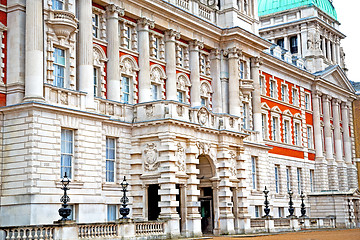 Image showing old construction in  europe london wall   and light