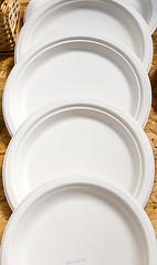 Image showing paper disposable plates of different colors