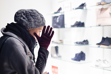 Image showing Woman window shopping.