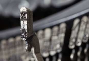 Image showing K hammer - old manual typewriter