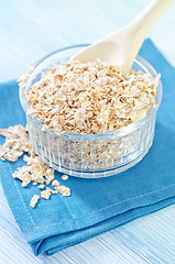 Image showing oat flakes with berries