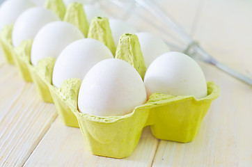 Image showing raw eggs