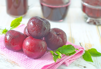 Image showing plums