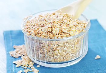 Image showing oat flakes with berries