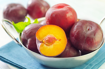 Image showing plums