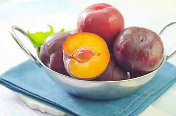 Image showing plums