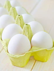 Image showing raw eggs