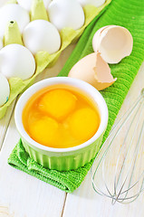 Image showing raw eggs