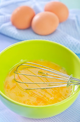 Image showing raw eggs