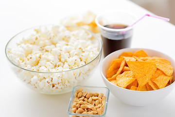 Image showing close up of popcorn and corn crisps or nachos