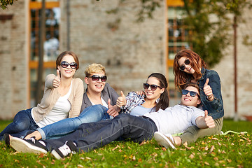 Image showing group of students or teenagers showing thumbs up