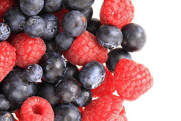 Image showing blueberries ad raspberries