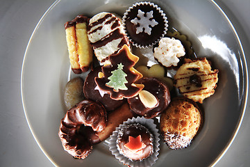 Image showing christmas desserts 