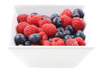 Image showing blueberries ad raspberries