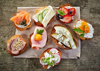 Image showing various bruschettas