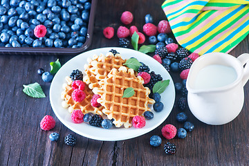 Image showing wafels with berry