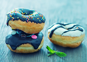 Image showing donuts