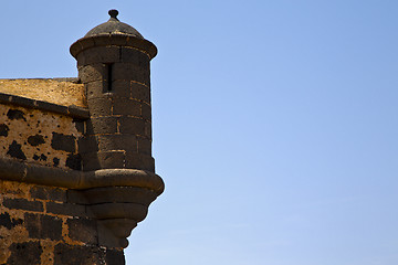 Image showing   lanzarote  spain the old wall castle  sentry tower and slot in