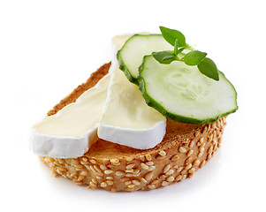 Image showing toasted bread with brie and cucumber